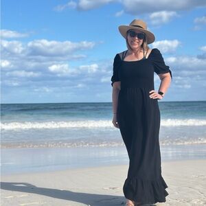 Meet your Posher, Becky